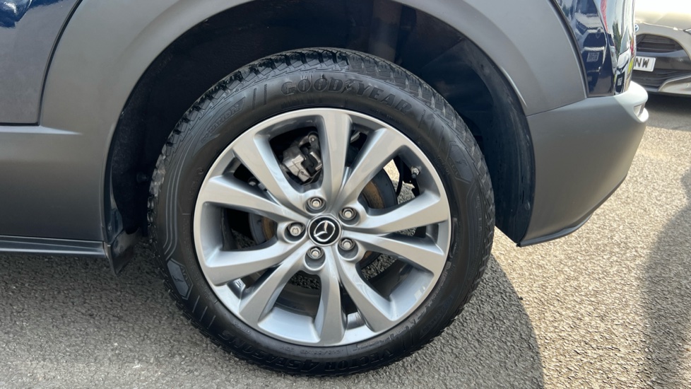 Mazda CX-30 2.0 e-Skyactiv G MHEV Sport Lux 5dr Petrol Hatchback - Image 21