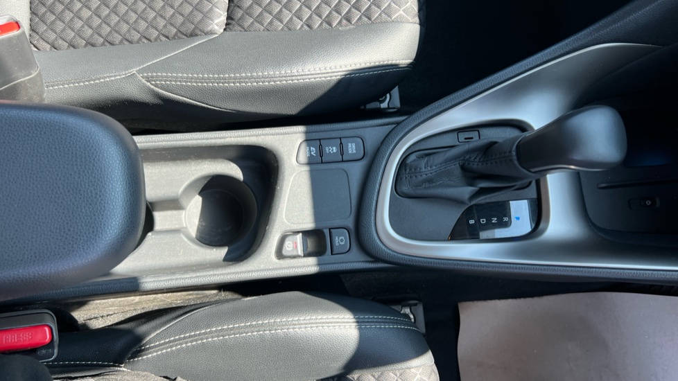 Mazda 2 Hybrid 1.5i Hybrid Select 5dr CVT Hybrid Hatchback - Image 45
