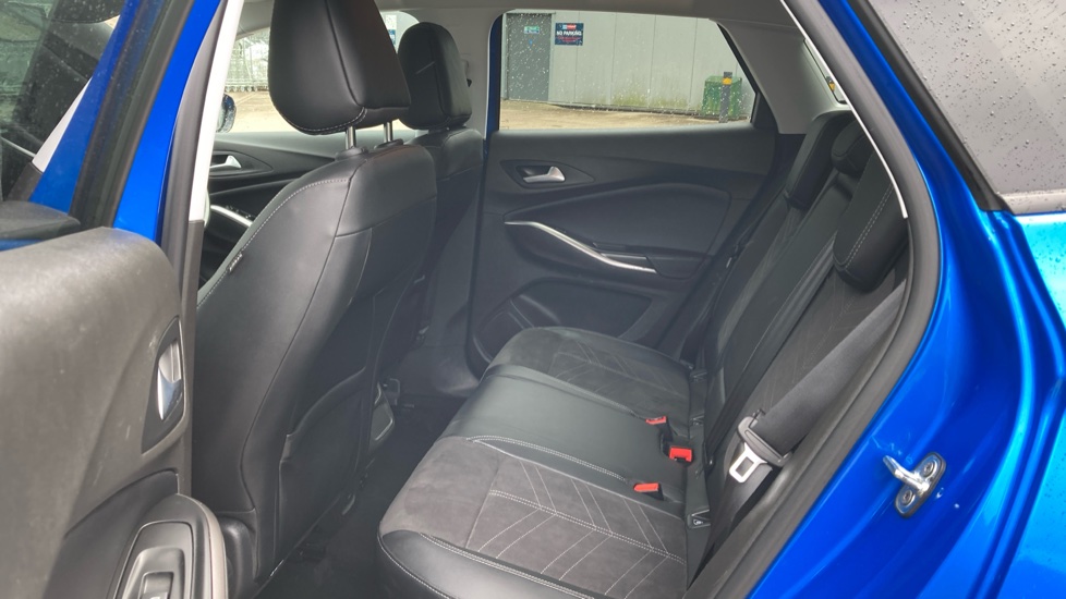 Vauxhall Grandland 1.2 Turbo Ultimate 5dr Petrol Hatchback - Image 16