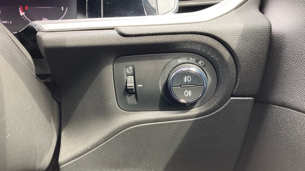Vauxhall Grandland 1.2 Turbo Ultimate 5dr Petrol Hatchback - Image 28