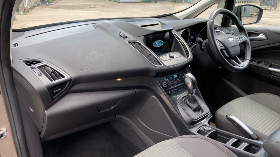 Ford Grand C-MAX 1.5 EcoBoost Titanium 5dr Powershift Petrol Estate - Image 9