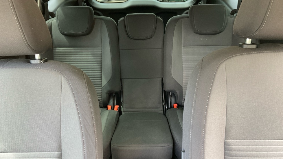 Ford Grand C-MAX 1.5 EcoBoost Titanium 5dr Powershift Petrol Estate - Image 15