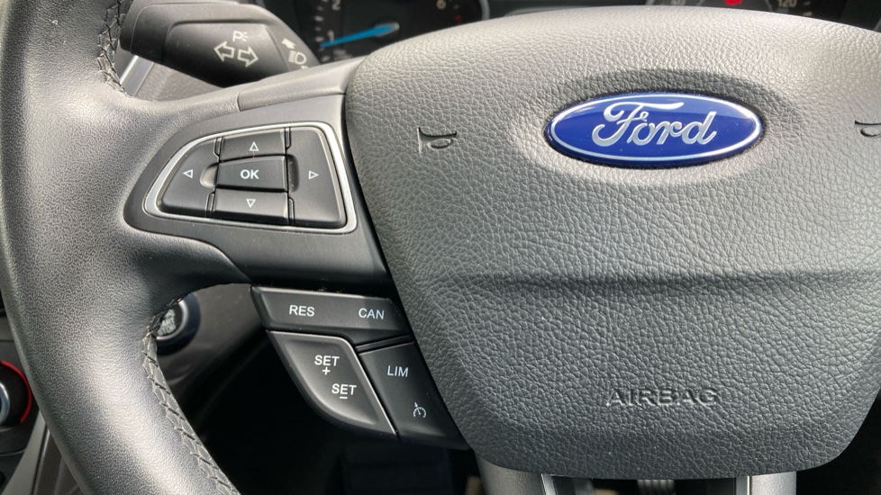 Ford Grand C-MAX 1.5 EcoBoost Titanium 5dr Powershift Petrol Estate - Image 21
