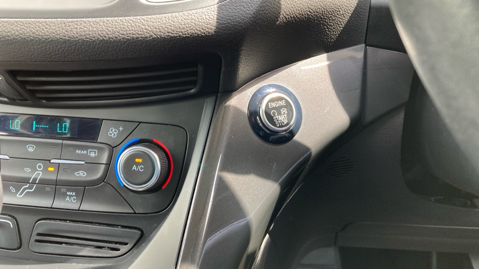 Ford Grand C-MAX 1.5 EcoBoost Titanium 5dr Powershift Petrol Estate - Image 23