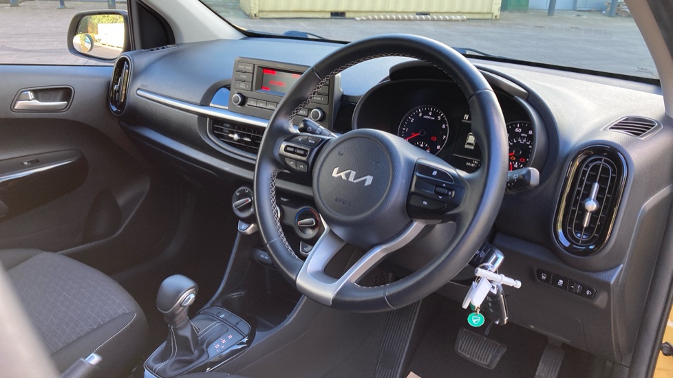 Kia Picanto 1.0 2 5dr Auto [4 seats] Petrol Hatchback - Image 11