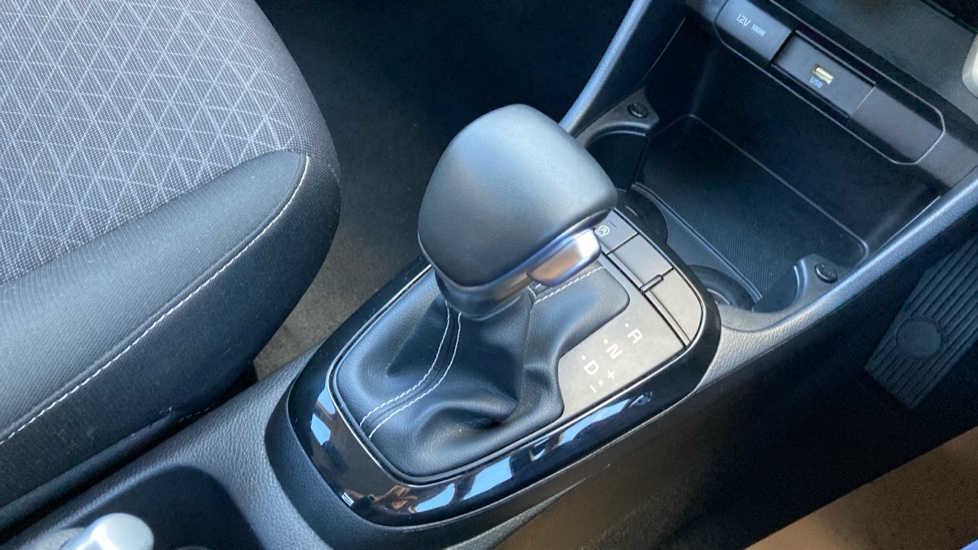 Kia Picanto 1.0 2 5dr Auto [4 seats] Petrol Hatchback - Image 13