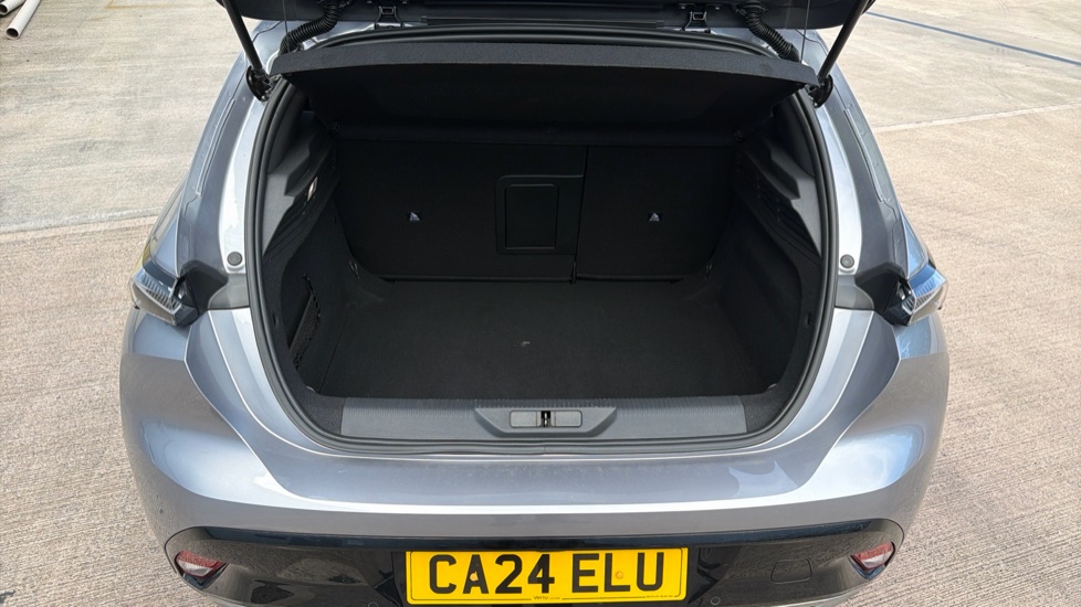 Peugeot 308 1.2 PureTech GT 5dr EAT8 Petrol Hatchback - Image 4