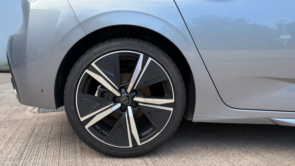 Peugeot 308 1.2 PureTech GT 5dr EAT8 Petrol Hatchback - Image 7