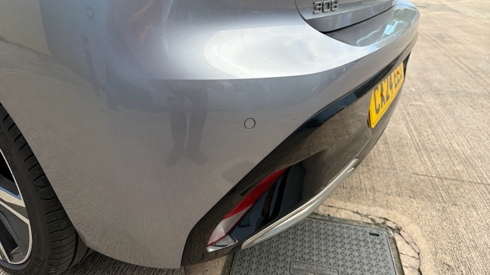 Peugeot 308 1.2 PureTech GT 5dr EAT8 Petrol Hatchback - Image 38