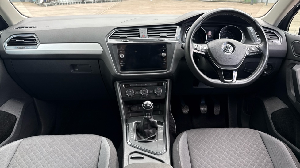 Volkswagen Tiguan 1.5 TSi EVO 150 Match 5dr Petrol Estate - Image 10
