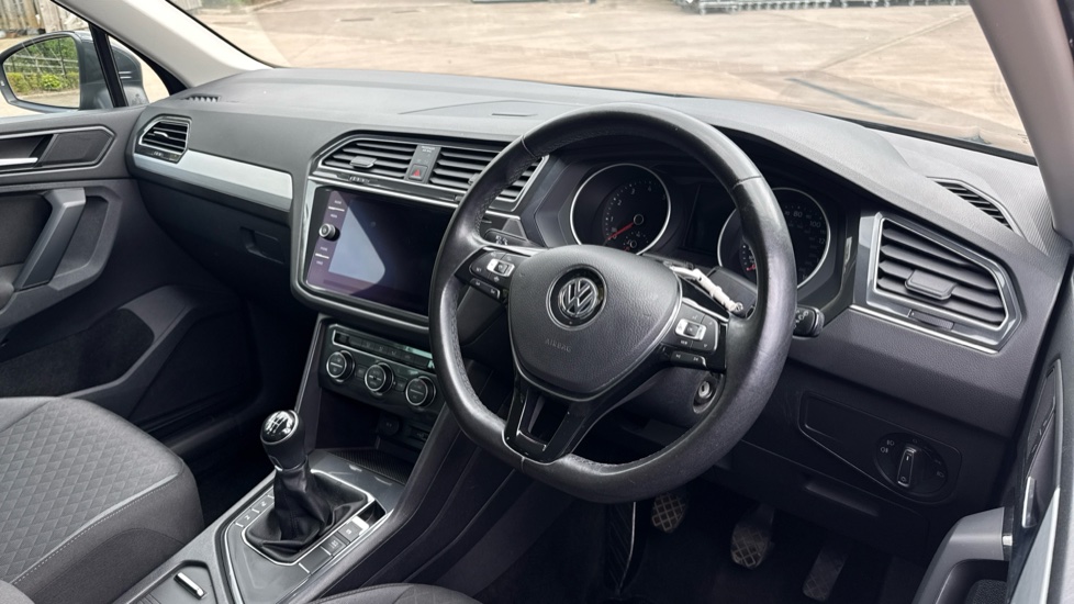 Volkswagen Tiguan 1.5 TSi EVO 150 Match 5dr Petrol Estate - Image 11