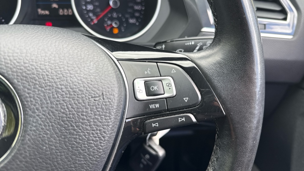 Volkswagen Tiguan 1.5 TSi EVO 150 Match 5dr Petrol Estate - Image 22
