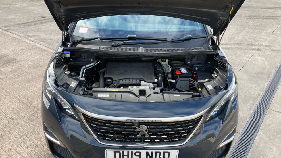 Peugeot 3008 1.2 PureTech GT Line 5dr Petrol Estate - Image 8