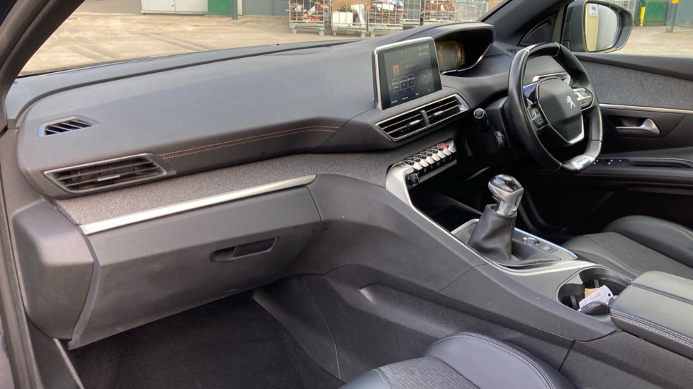 Peugeot 3008 1.2 PureTech GT Line 5dr Petrol Estate - Image 9