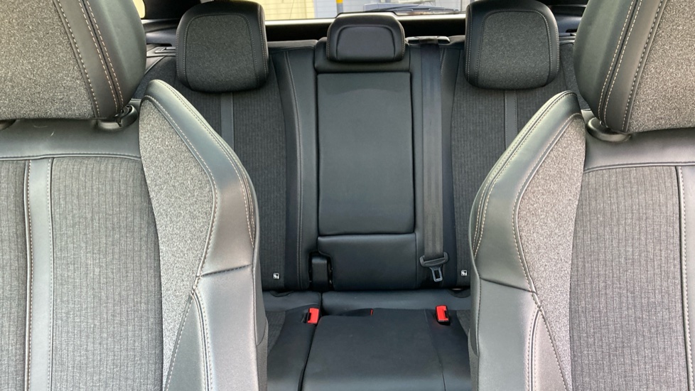 Peugeot 3008 1.2 PureTech GT Line 5dr Petrol Estate - Image 15