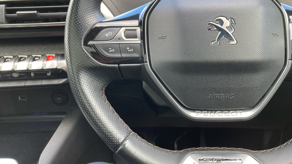 Peugeot 3008 1.2 PureTech GT Line 5dr Petrol Estate - Image 21