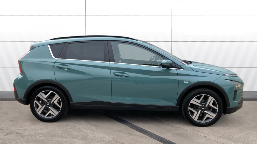 Hyundai BAYON 1.0 TGDi 48V MHEV Premium 5dr DCT Petrol Hatchback - Image 5
