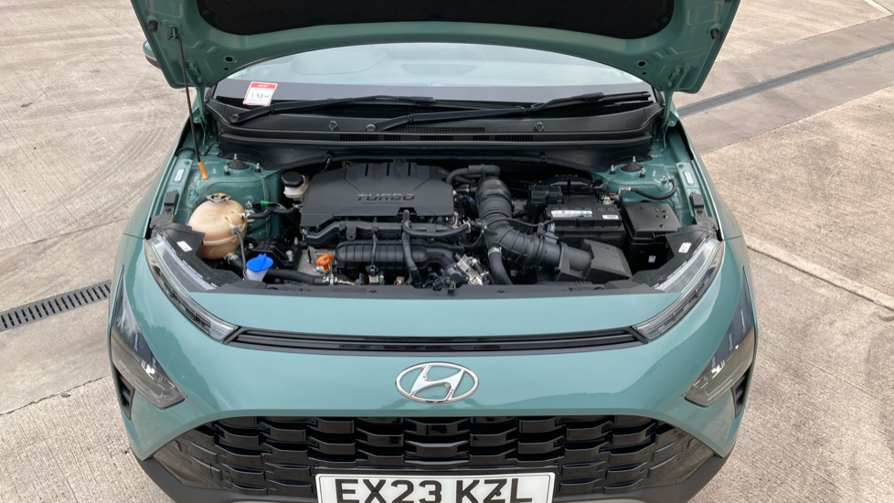 Hyundai BAYON 1.0 TGDi 48V MHEV Premium 5dr DCT Petrol Hatchback - Image 8