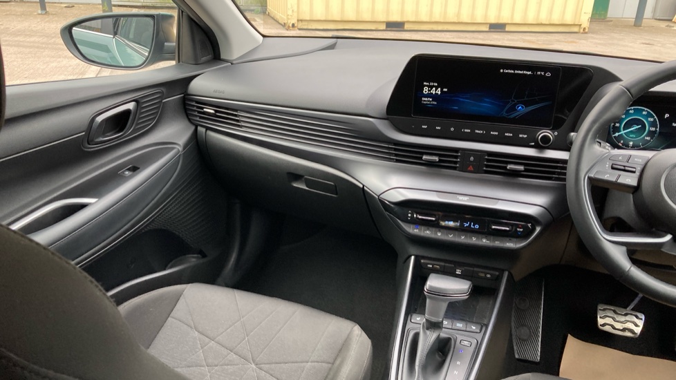 Hyundai BAYON 1.0 TGDi 48V MHEV Premium 5dr DCT Petrol Hatchback - Image 14