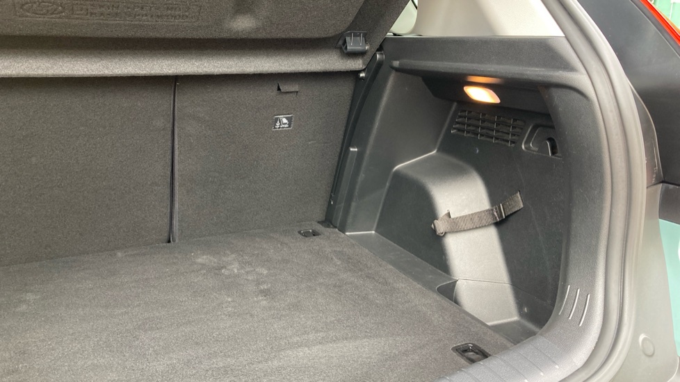 Hyundai BAYON 1.0 TGDi 48V MHEV Premium 5dr DCT Petrol Hatchback - Image 33