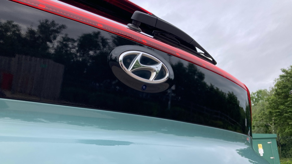 Hyundai BAYON 1.0 TGDi 48V MHEV Premium 5dr DCT Petrol Hatchback - Image 35