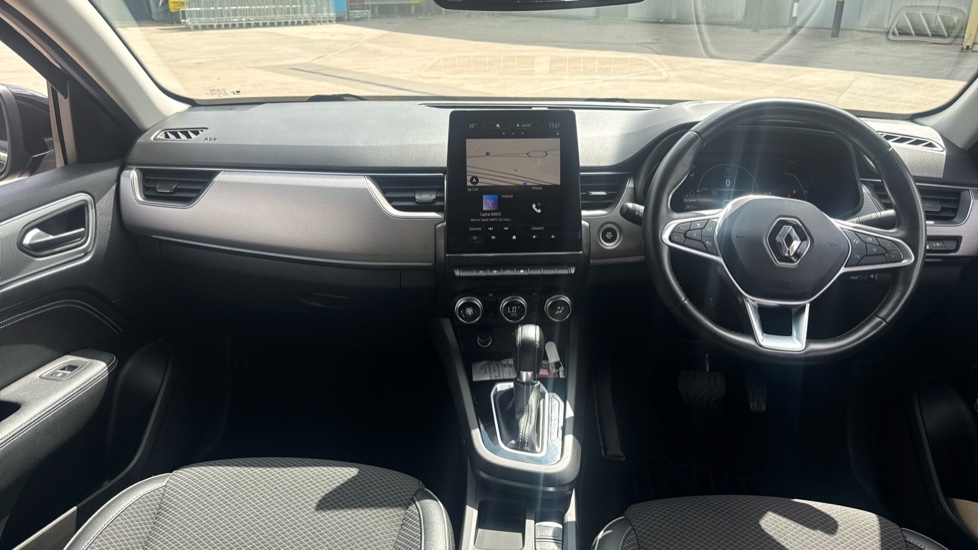 Renault Arkana 1.6 E-TECH Hybrid 145 S Edition 5dr Auto Hybrid Estate - Image 10