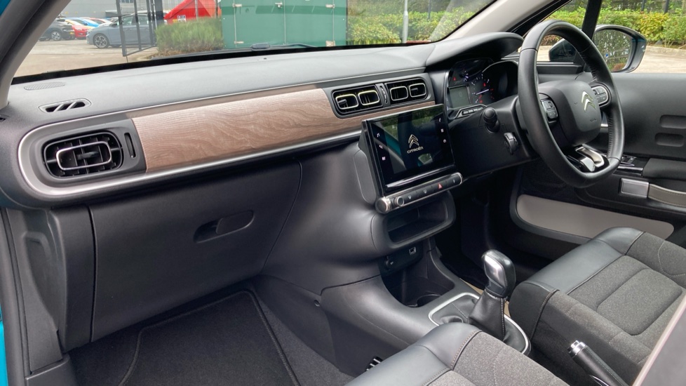Citroen C3 1.2 PureTech Shine Plus 5dr Petrol Hatchback - Image 9