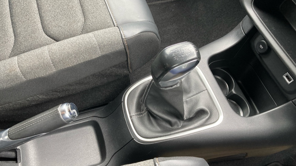 Citroen C3 1.2 PureTech Shine Plus 5dr Petrol Hatchback - Image 13