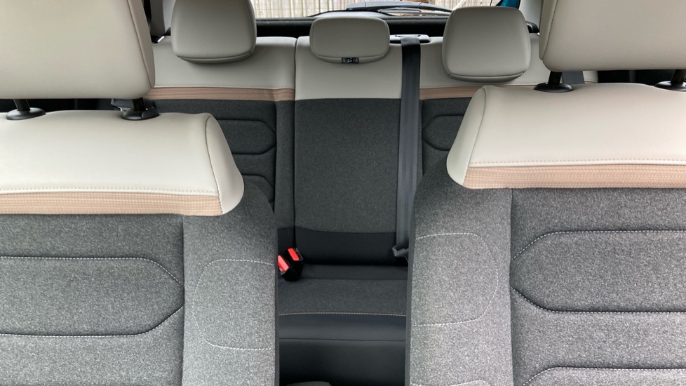 Citroen C3 1.2 PureTech Shine Plus 5dr Petrol Hatchback - Image 15