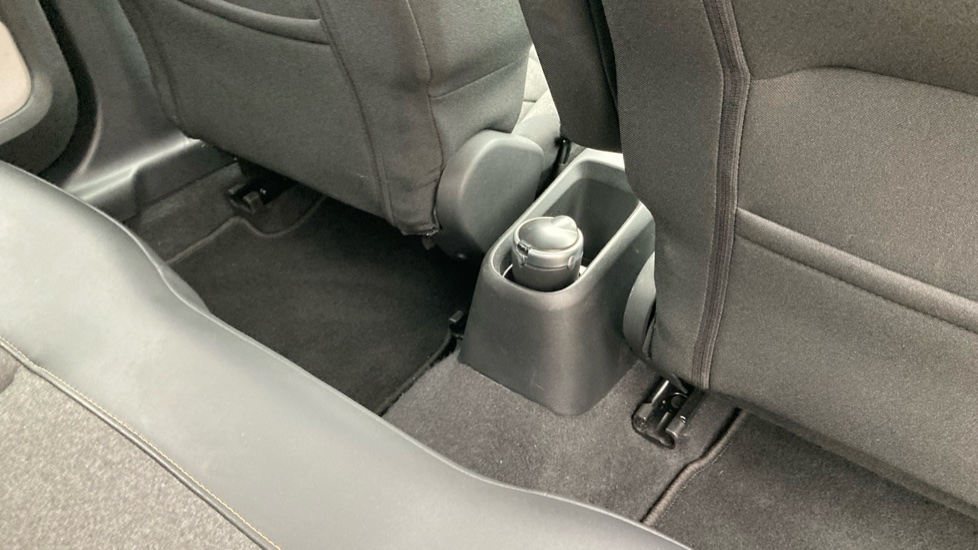 Citroen C3 1.2 PureTech Shine Plus 5dr Petrol Hatchback - Image 31