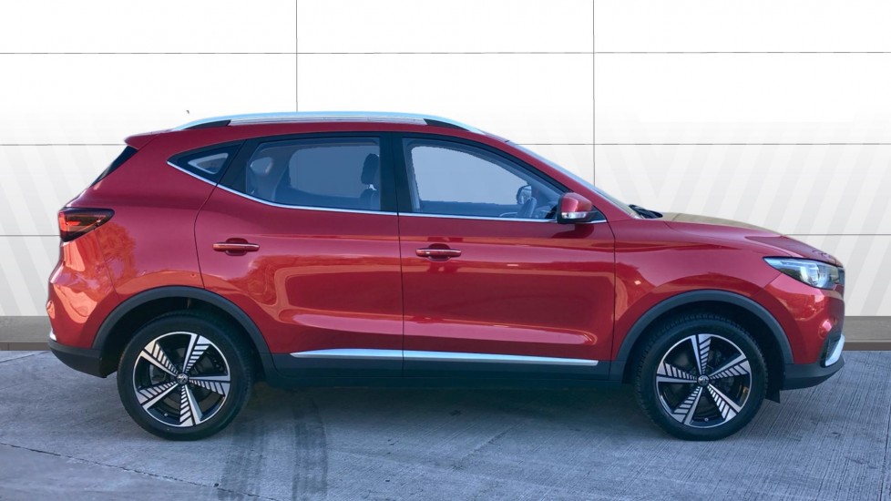 MG ZS 105kW Exclusive EV 45kWh 5dr Auto Electric Hatchback - Image 5