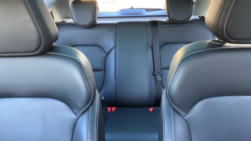MG ZS 105kW Exclusive EV 45kWh 5dr Auto Electric Hatchback - Image 15