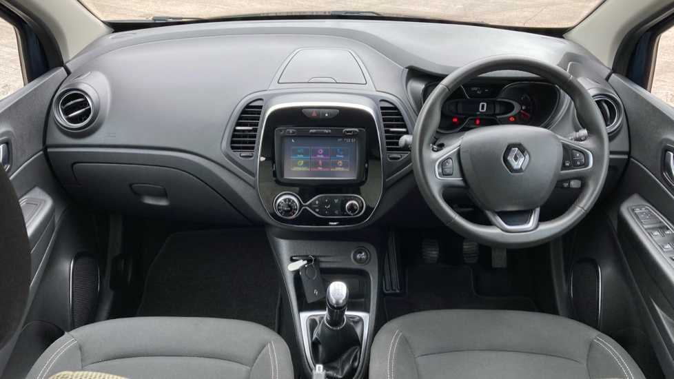 Renault Captur 1.5 dCi 90 Iconic 5dr Diesel Hatchback - Image 10