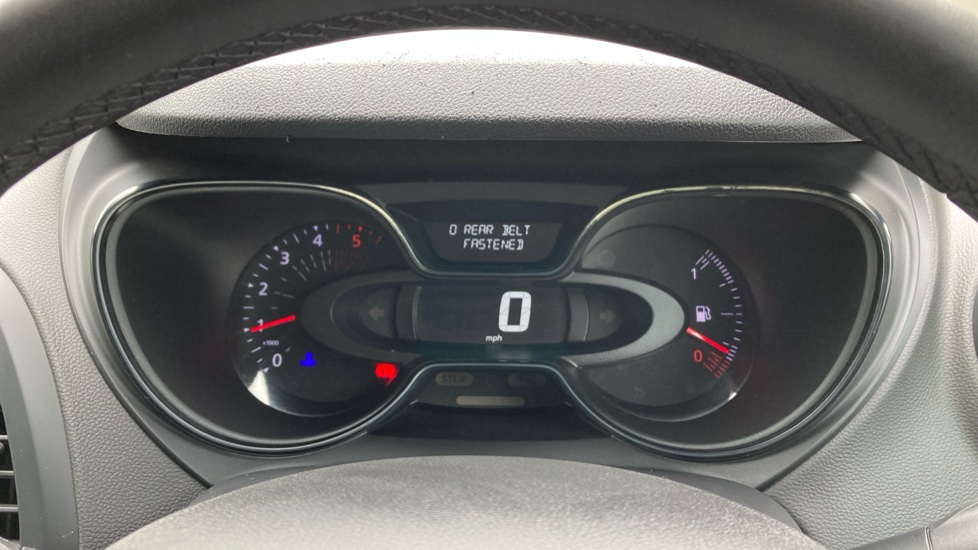 Renault Captur 1.5 dCi 90 Iconic 5dr Diesel Hatchback - Image 18