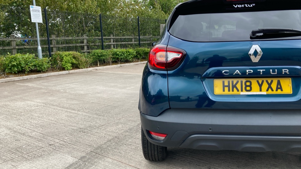 Renault Captur 1.5 dCi 90 Iconic 5dr Diesel Hatchback - Image 36