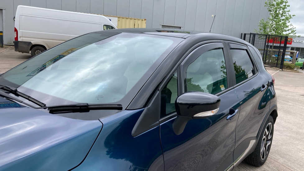 Renault Captur 1.5 dCi 90 Iconic 5dr Diesel Hatchback - Image 38