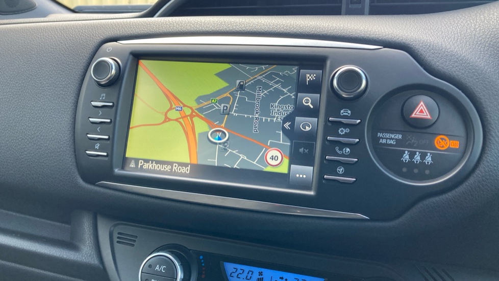 Toyota Yaris 1.5 Hybrid Excel 5dr CVT Hybrid Hatchback - Image 28