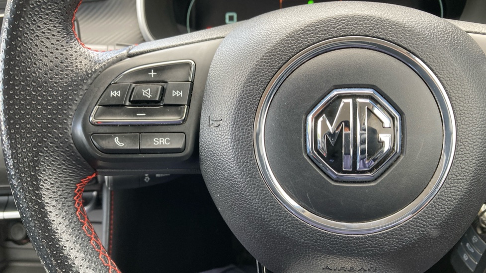 MG ZS 1.5 VTi-TECH Exclusive 5dr Petrol Hatchback - Image 21