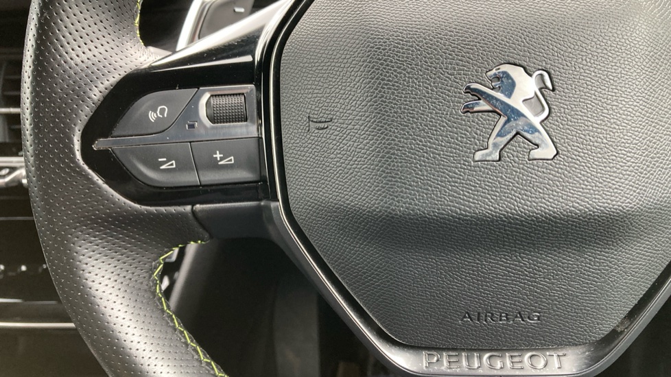 Peugeot 2008 1.2 PureTech 130 GT 5dr EAT8 Petrol Estate - Image 21