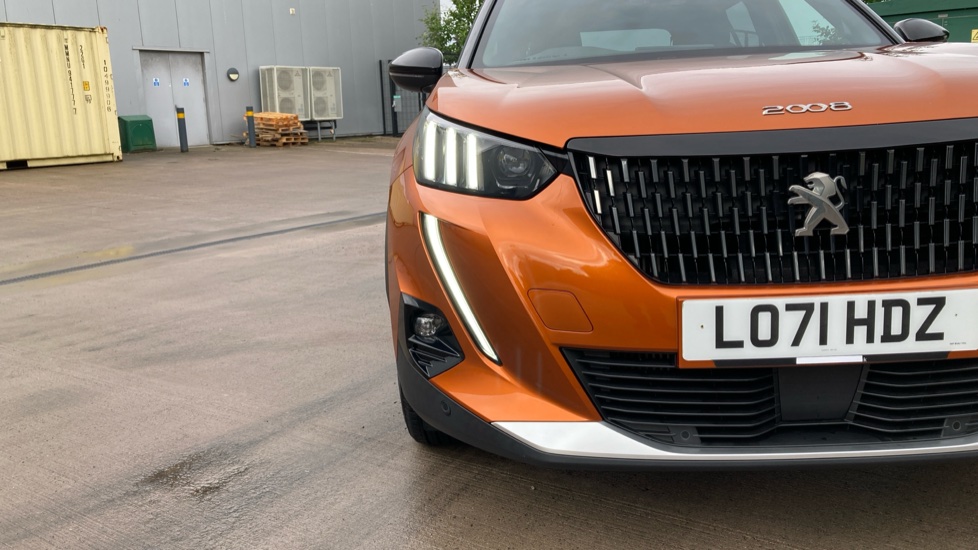Peugeot 2008 1.2 PureTech 130 GT 5dr EAT8 Petrol Estate - Image 40