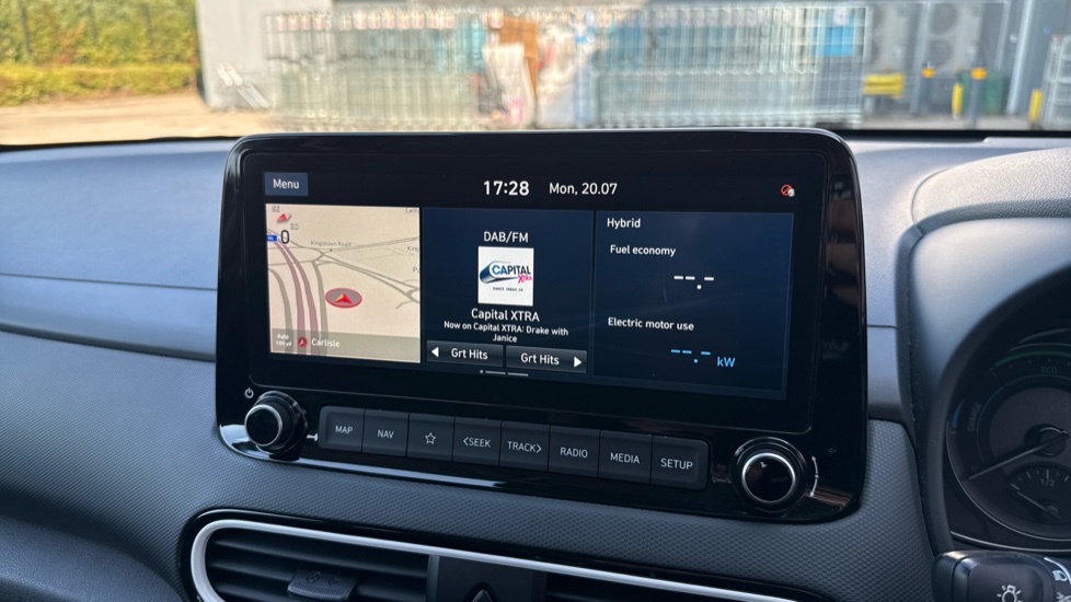 Hyundai KONA 1.6 GDi Hybrid Premium 5dr DCT Hybrid Hatchback - Image 12