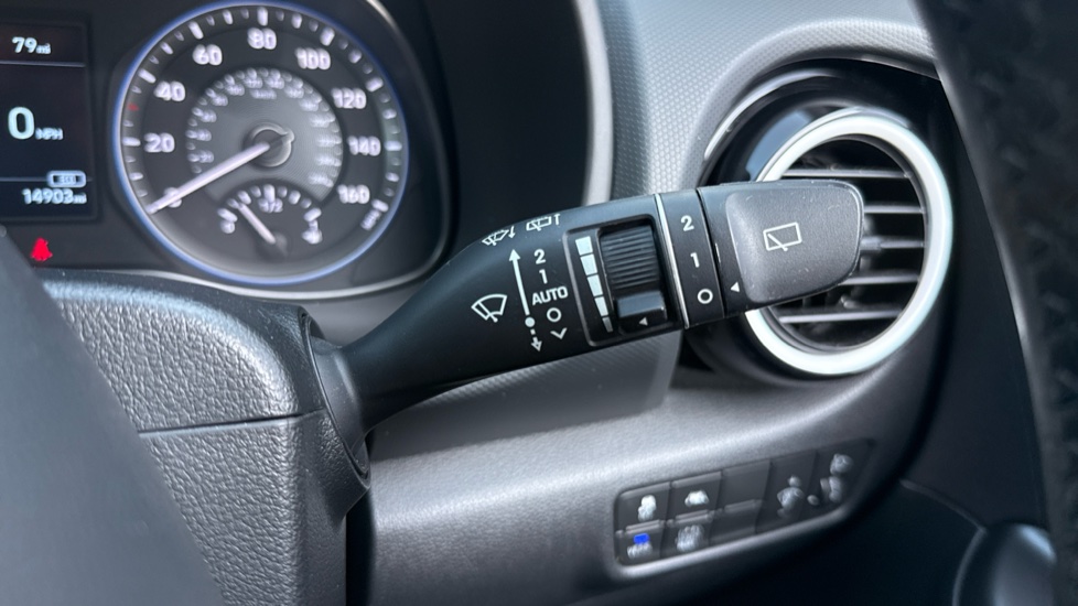 Hyundai KONA 1.6 GDi Hybrid Premium 5dr DCT Hybrid Hatchback - Image 24