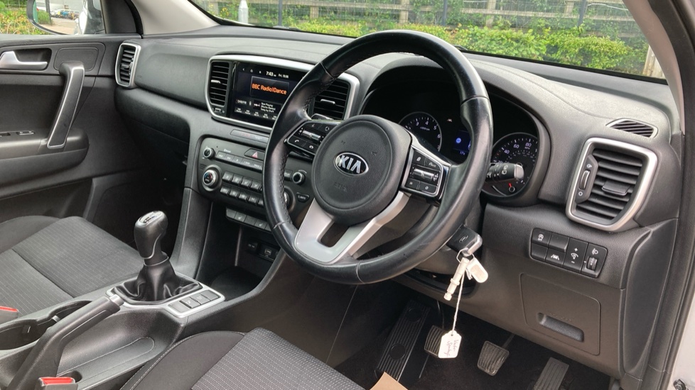 Kia Sportage 1.6 GDi ISG 2 5dr Petrol Estate - Image 11