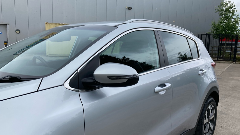 Kia Sportage 1.6 GDi ISG 2 5dr Petrol Estate - Image 37