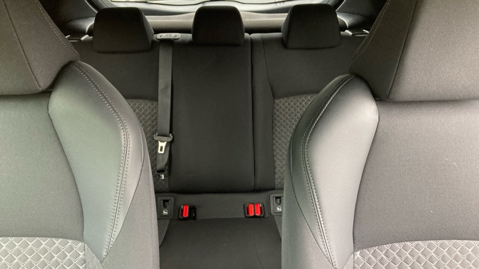 Toyota C-HR 2.0 Hybrid Design 5dr CVT Hybrid Hatchback - Image 15