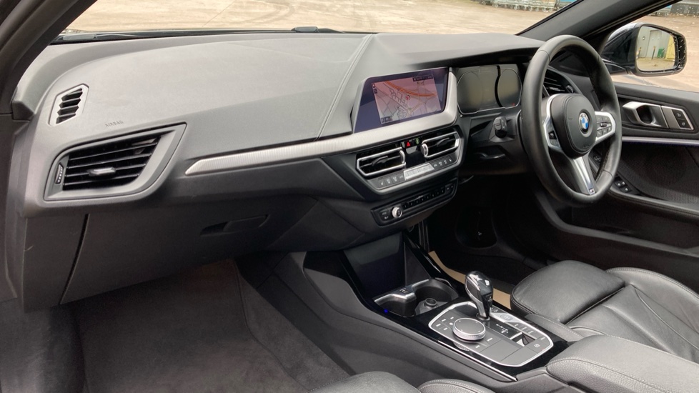 BMW 1 Series 118i M Sport 5dr Step Auto Petrol Hatchback - Image 9