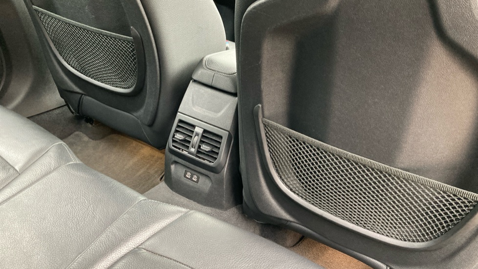 BMW 1 Series 118i M Sport 5dr Step Auto Petrol Hatchback - Image 32