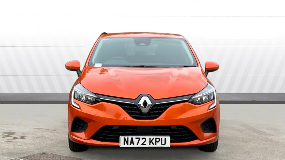 Renault Clio 1.6 E-TECH Hybrid 140 Iconic Edition 5dr Auto Hybrid Hatchback - Image 3
