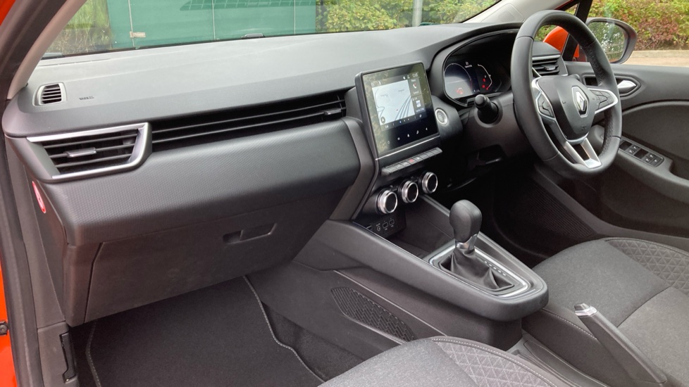 Renault Clio 1.6 E-TECH Hybrid 140 Iconic Edition 5dr Auto Hybrid Hatchback - Image 9