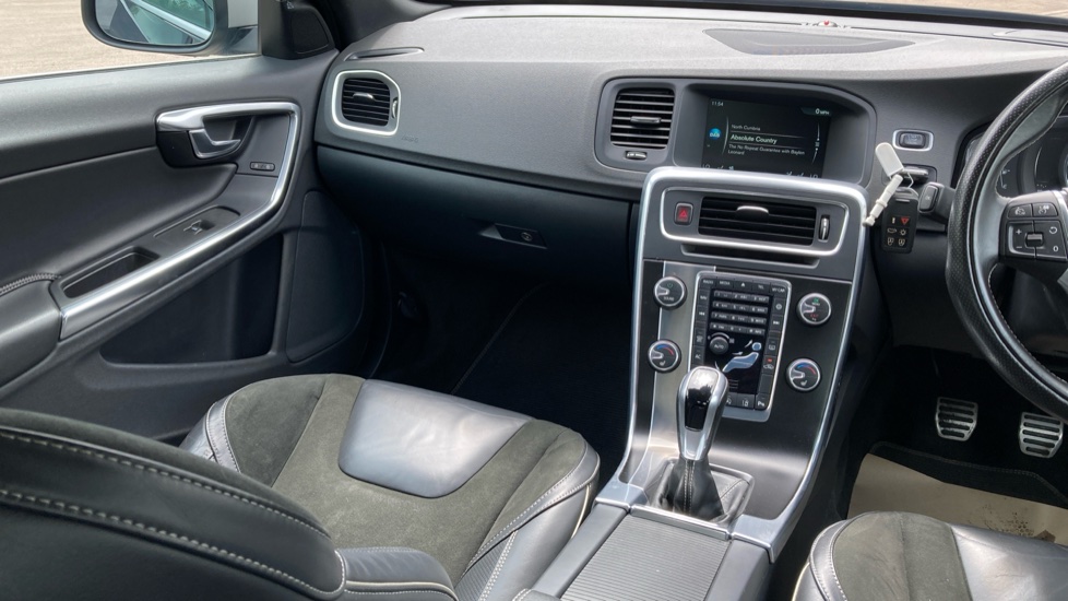 Volvo S60 D4 [190] R DESIGN Nav 4dr Diesel Saloon - Image 14